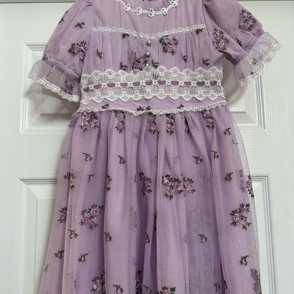 Ivy City Co mini Elsie Lavender Floral Lace Girls' Formal Dress